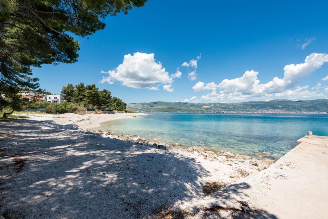 Holiday Home Kalinic Слатине Экстерьер фото